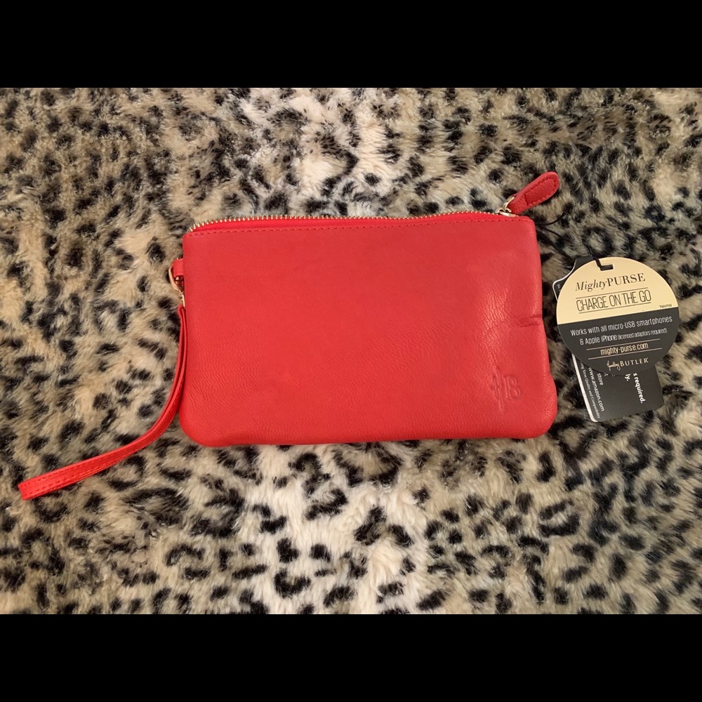 Handbag Butler phone-charging wallet